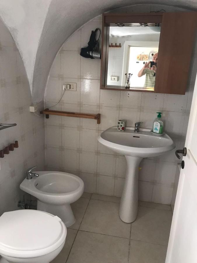 אוסטוני Vico Anglani Guest House מראה חיצוני תמונה