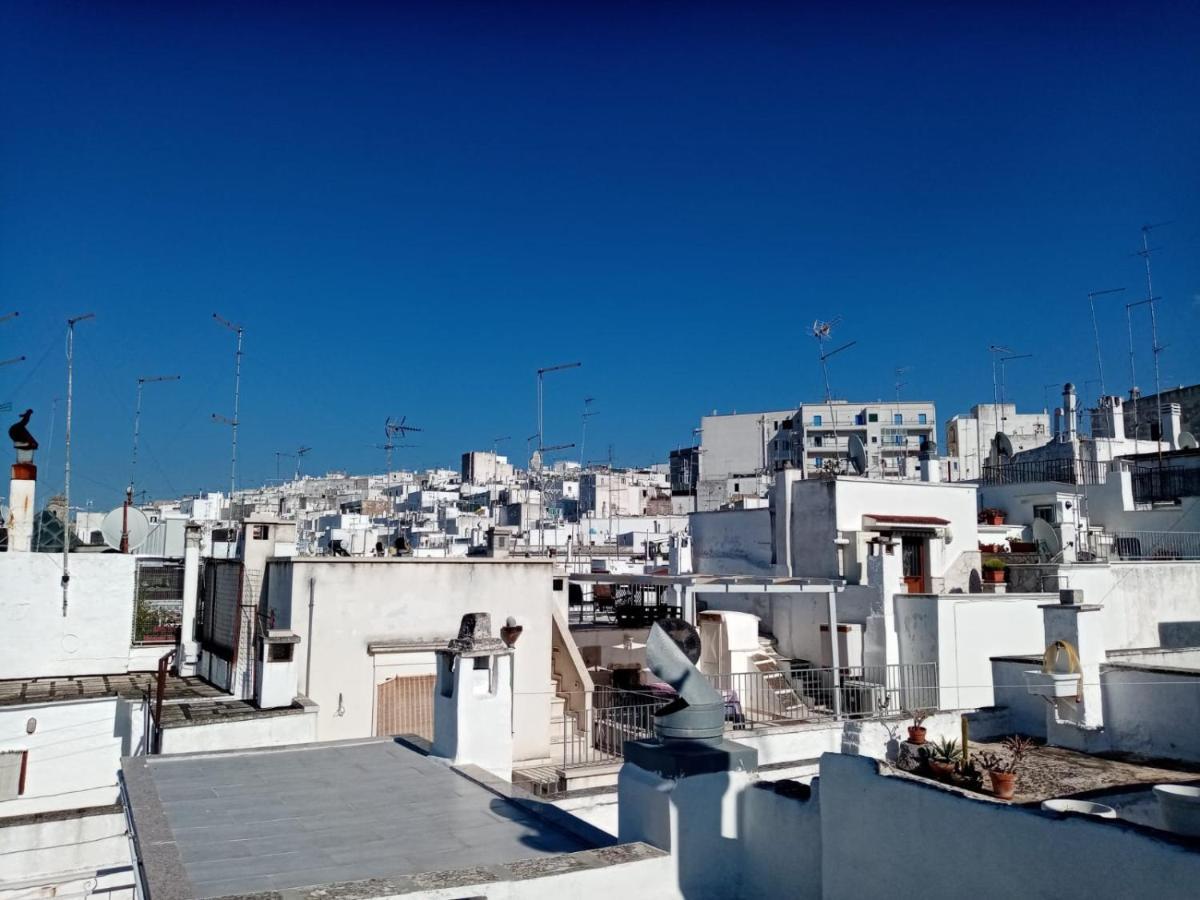 אוסטוני Vico Anglani Guest House מראה חיצוני תמונה